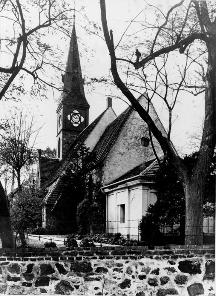 Südostansicht der Dorfkirche Britz, 1930